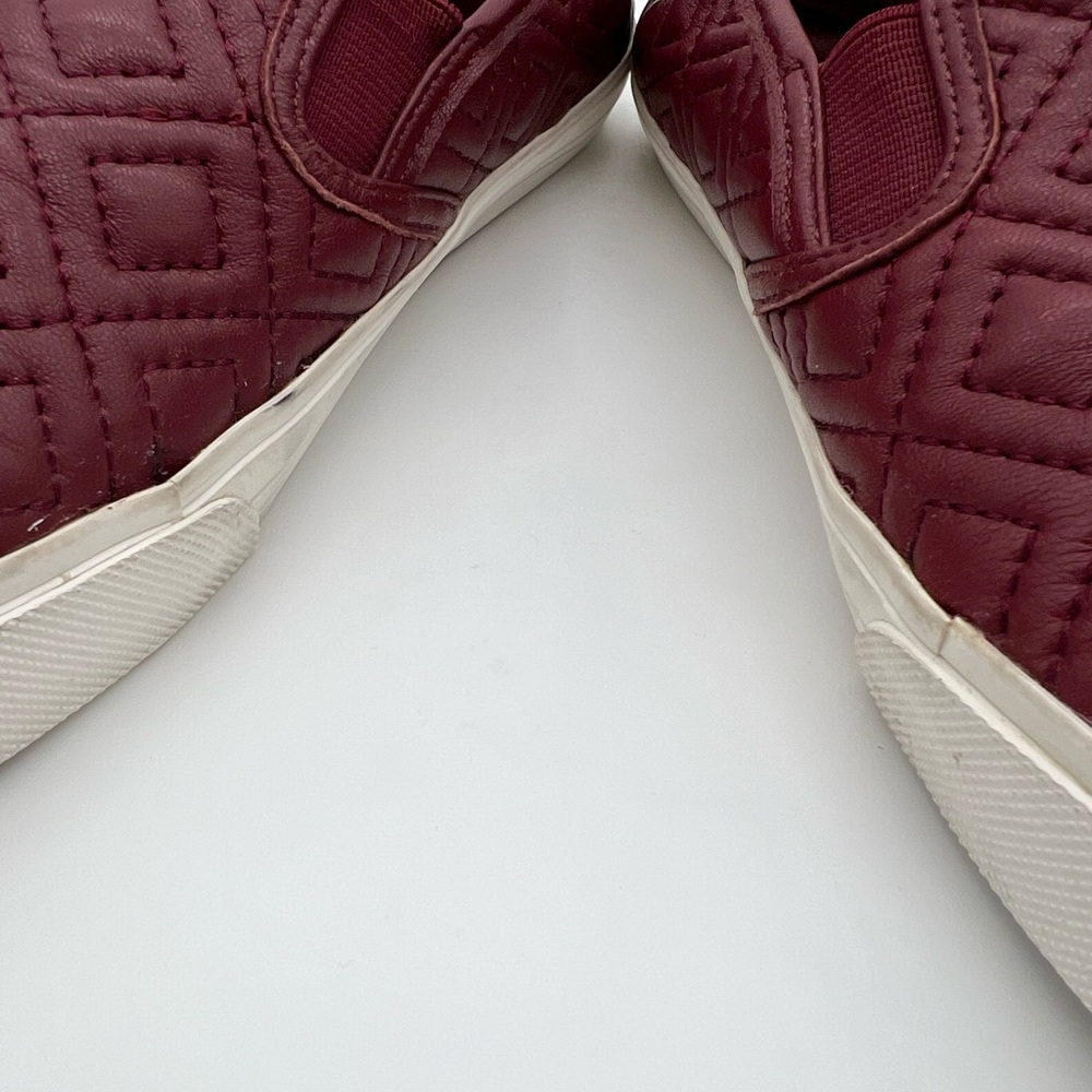Tory Burch Womens Quilted Slip-On Sneakers Burgundy Wine Size 9 - Picture 9 of 14
